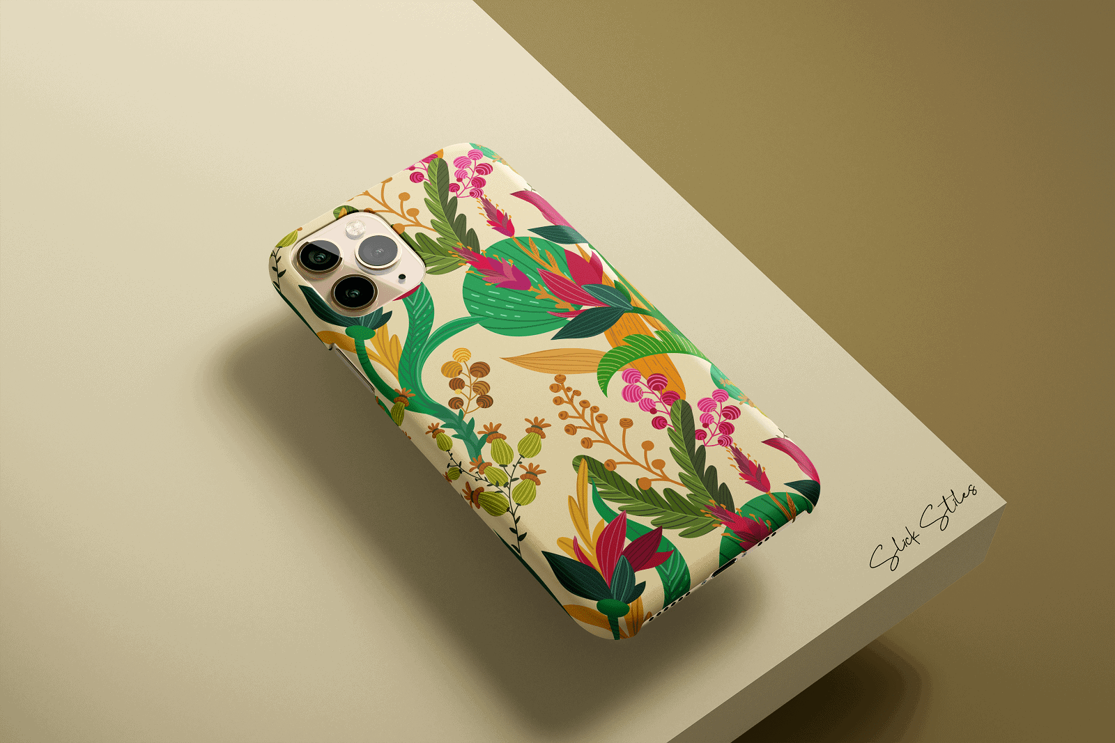 Green Floral Pattern Phone Case