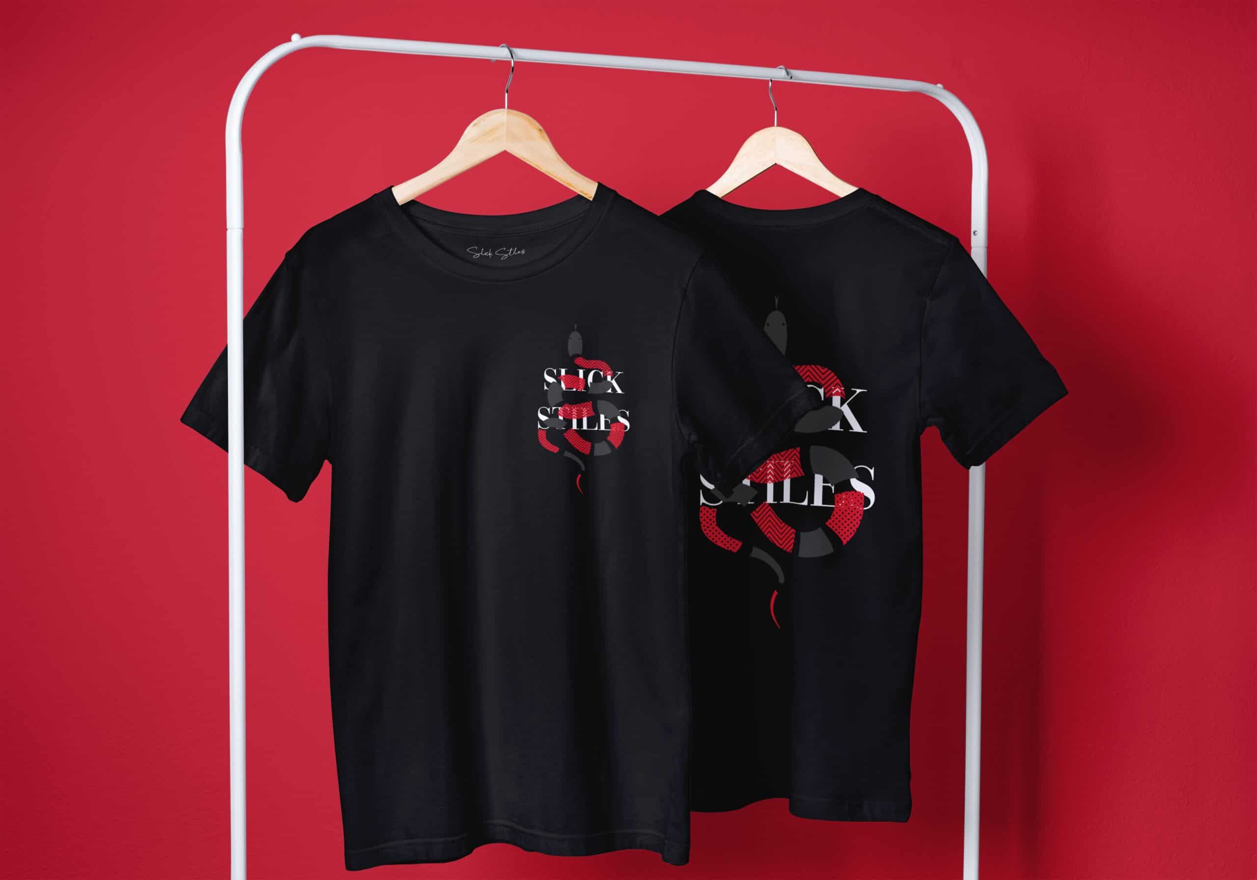 Signature Serpentes Black T-Shirt